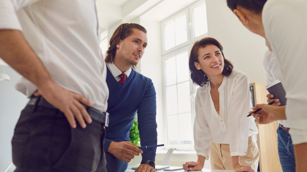 チームコーチングを行なっているメンバーたち